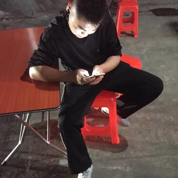 代彬