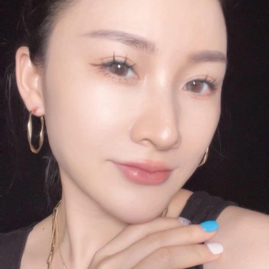 闪闪发光的Nico