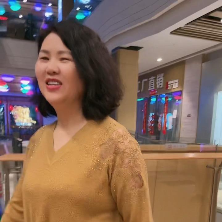 辛缇娅女装工厂