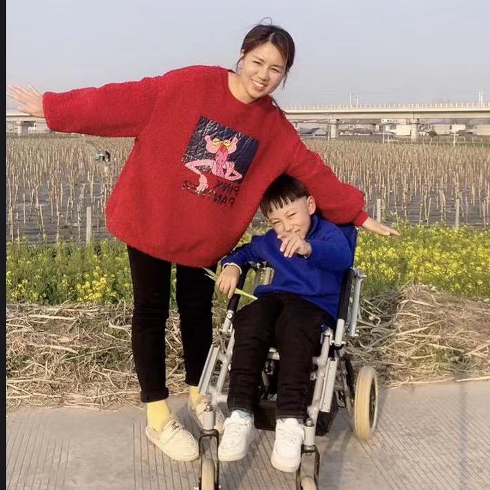 豪妈是小个子