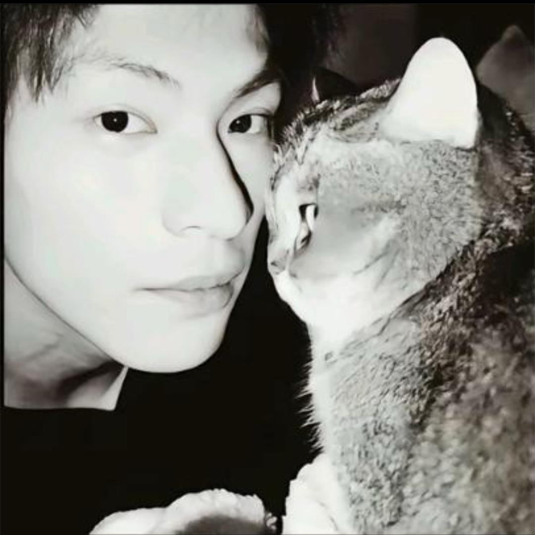 爱吃眼泪拌饭因为还可以省包盐