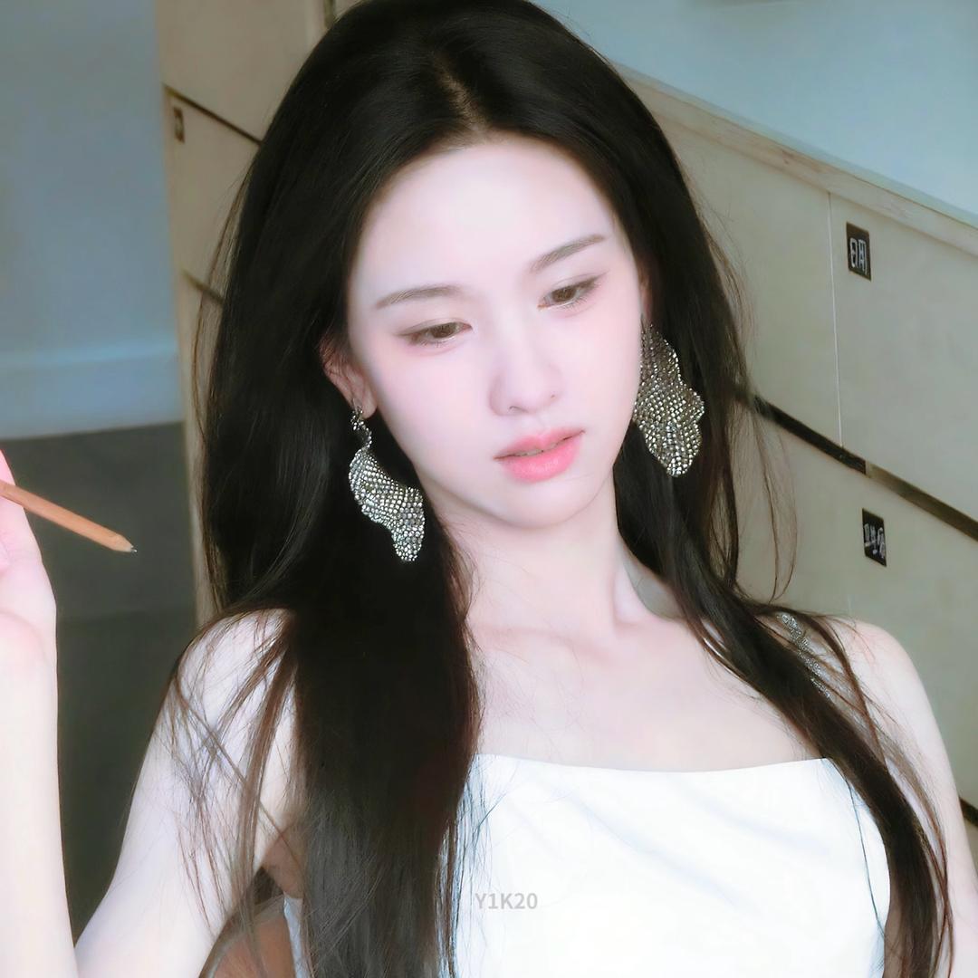 是胡图图
