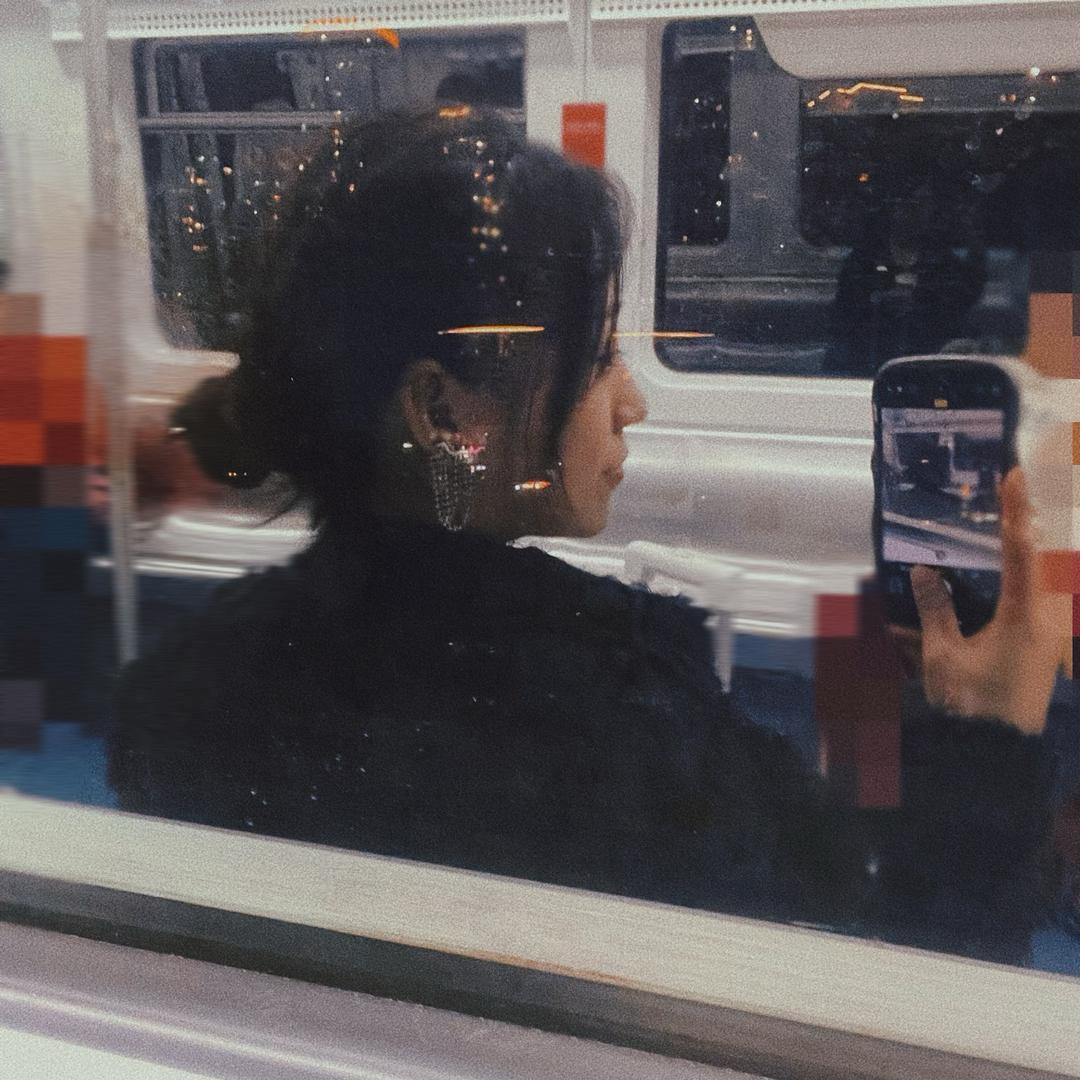 爱喝冰咖啡（互关互赞中…）