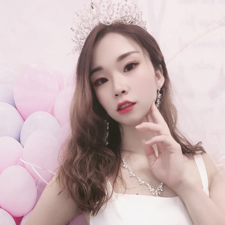 小小吖.