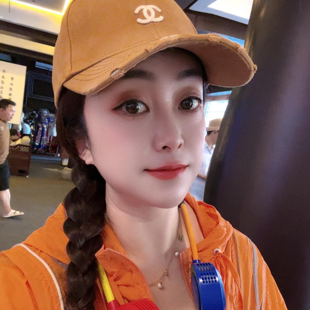 张家界导游大玉儿