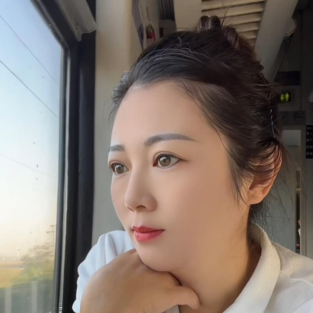 是小殷呀