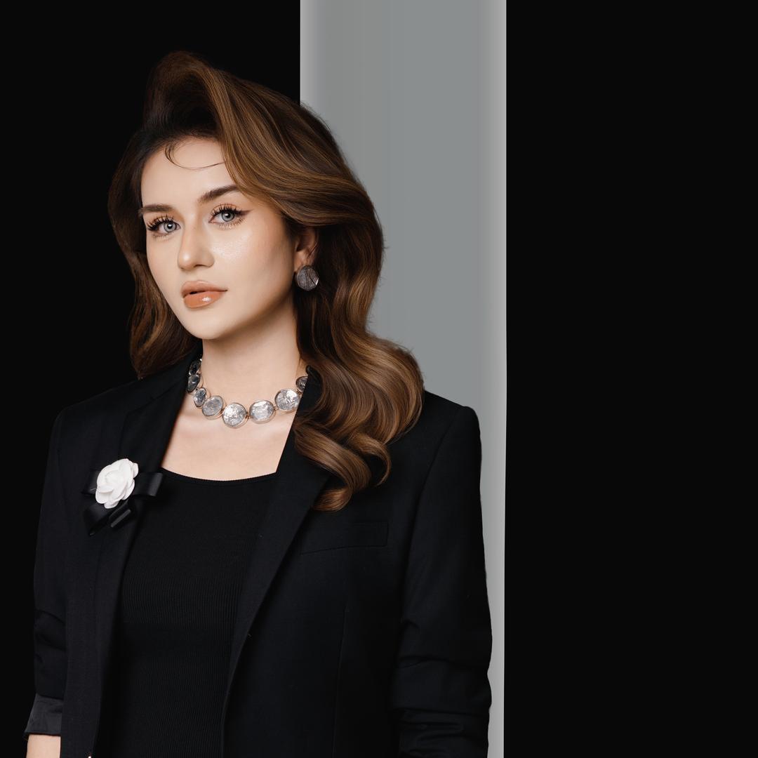 Emily美妆Almira老师（招学员）