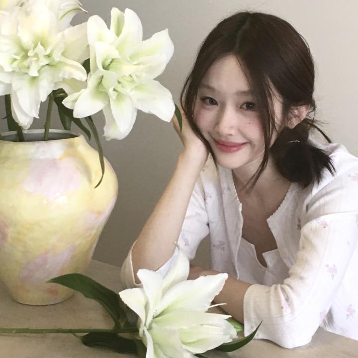 爱爸妈的小女孩