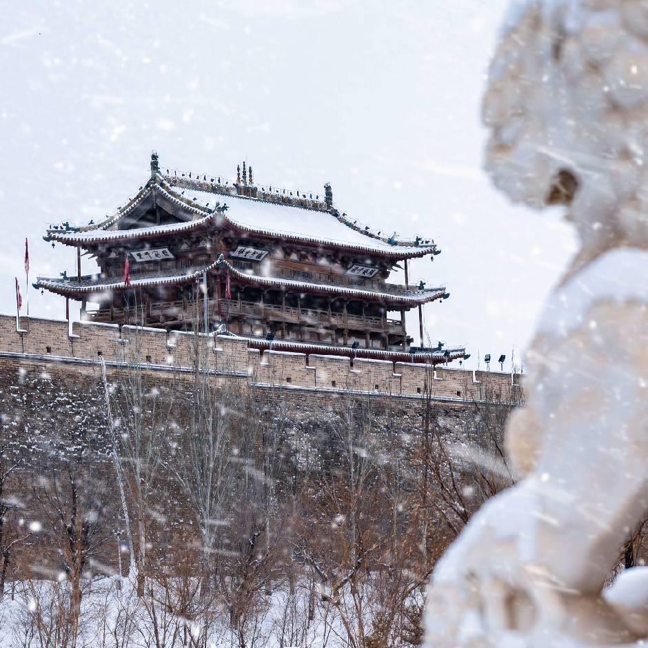 与世无争