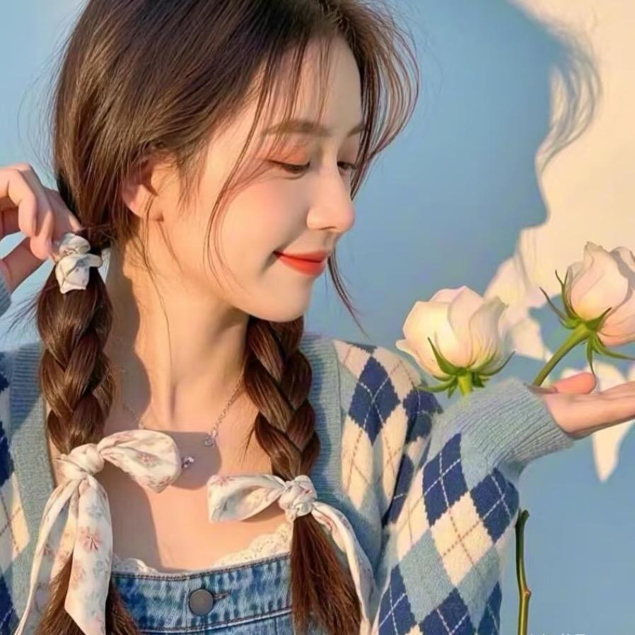 众祥文化传媒-依依