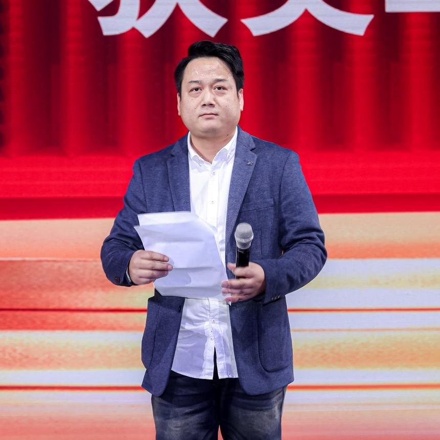 杨哥牛仔洗水设计工作室