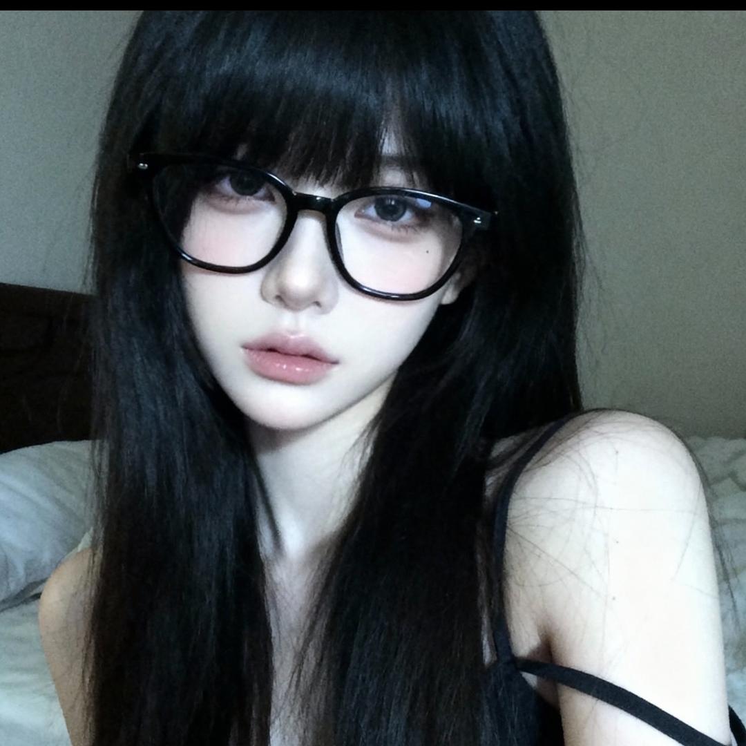 𝙎𝙃𝙐𝙉𝟳𝟮𝟬𝙨