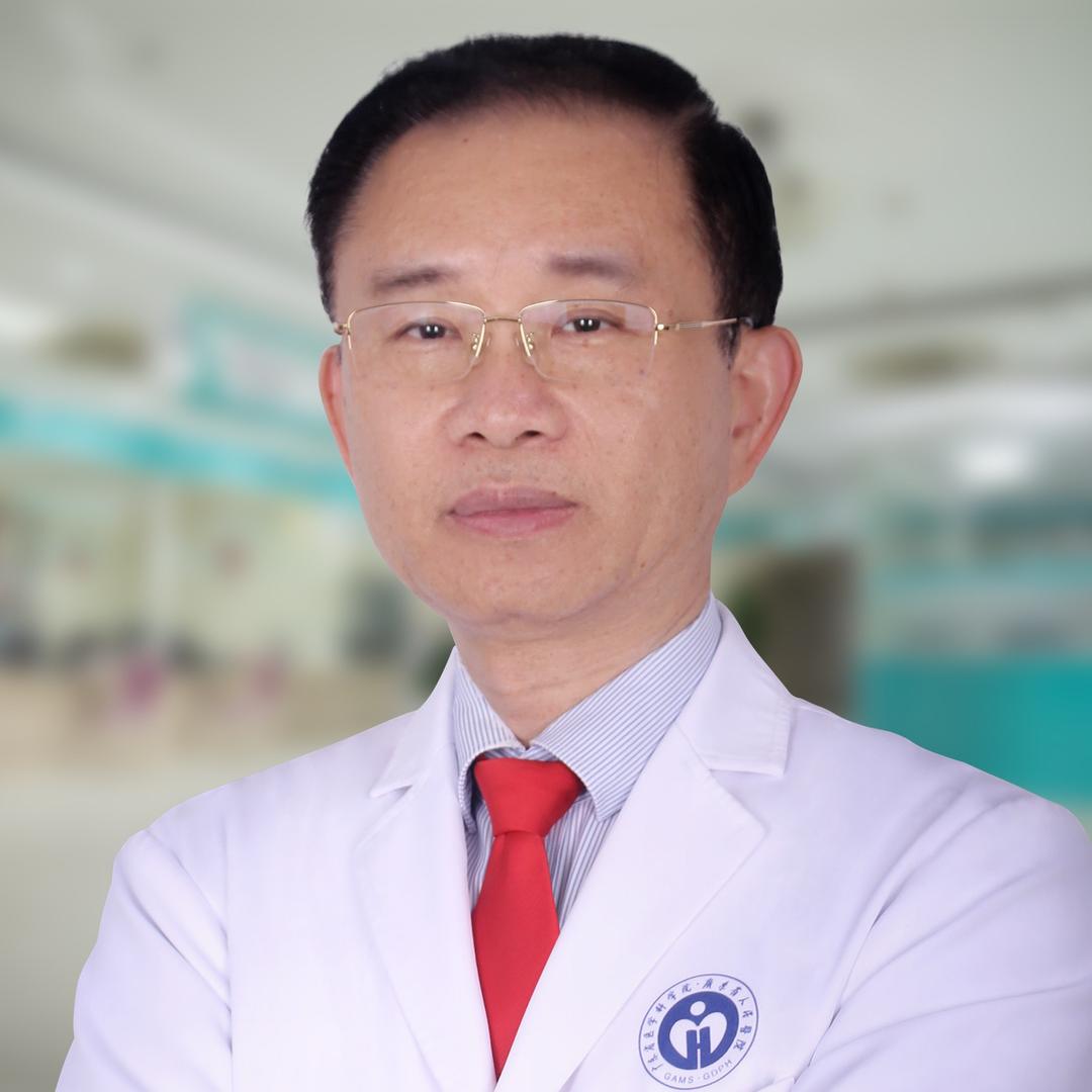 肿瘤科主任周泽健
