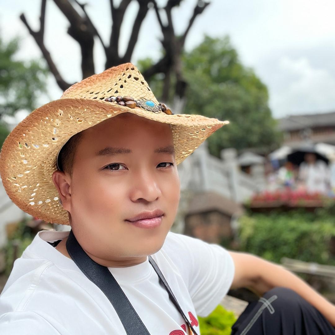麻辣空间~罗三哥