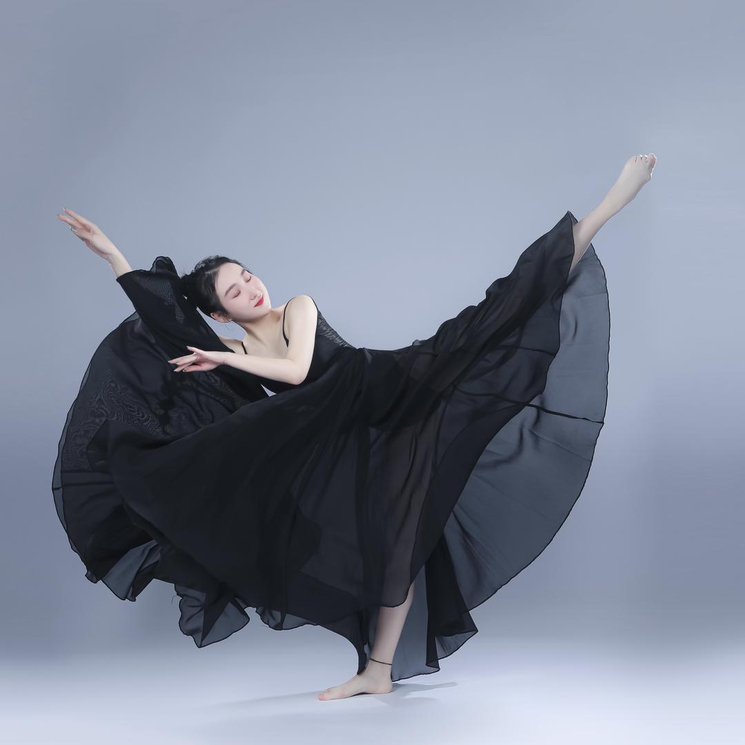 李晶舞蹈柒柒老师