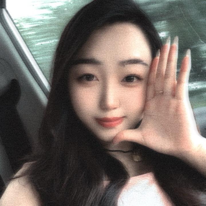 脸①点也不圆