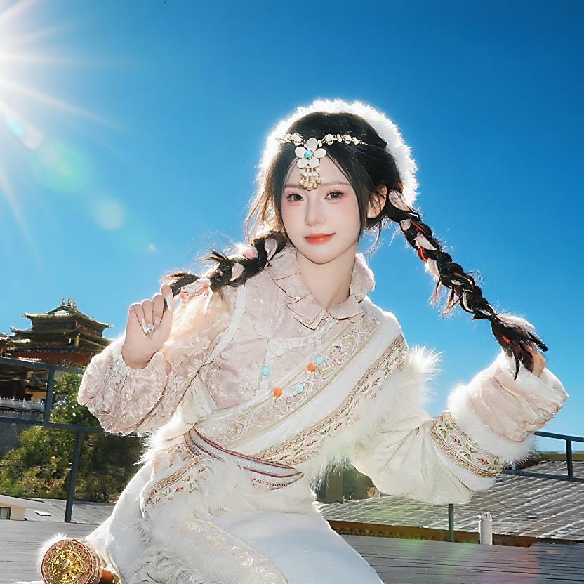 小熊.
