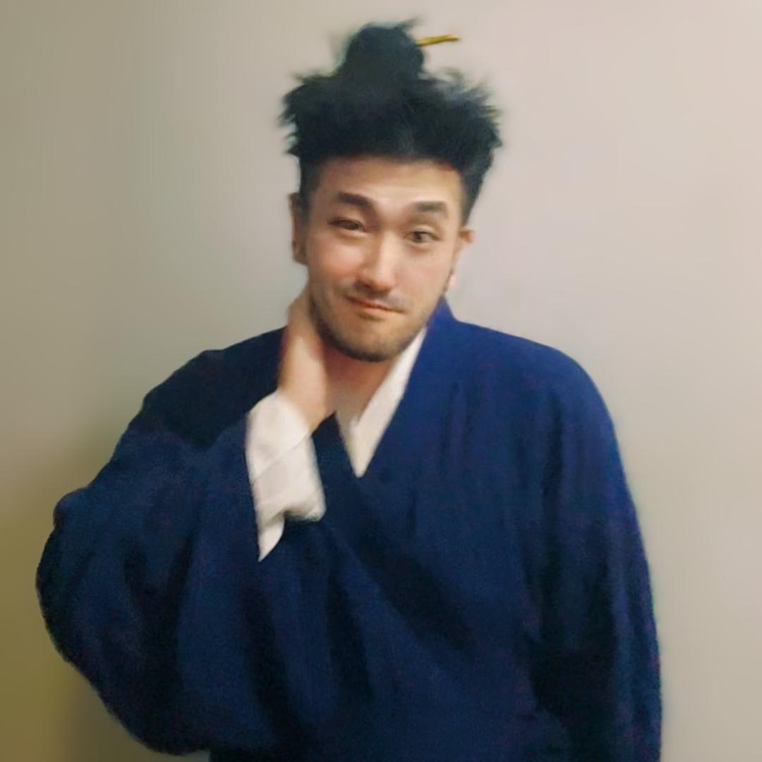 尘与云