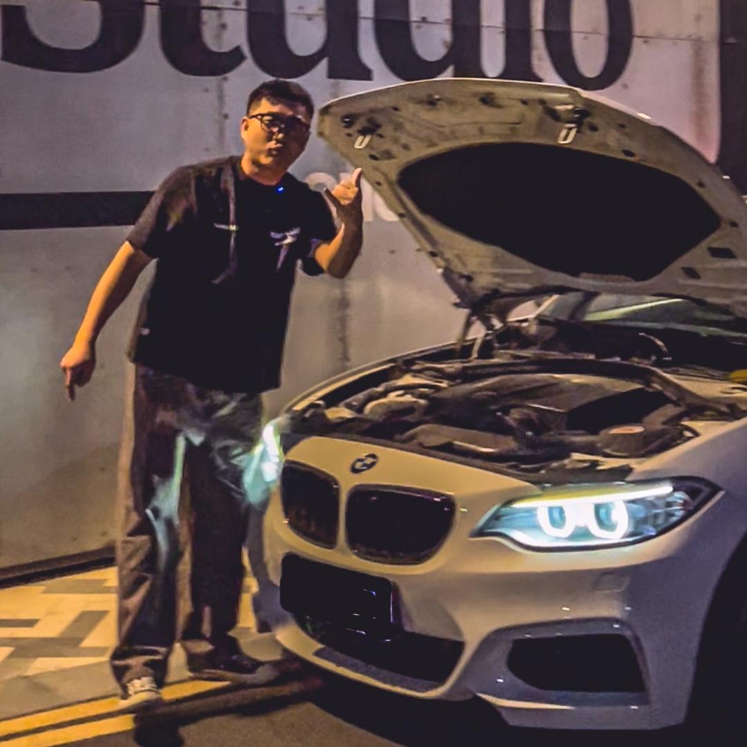 尊咖汽车