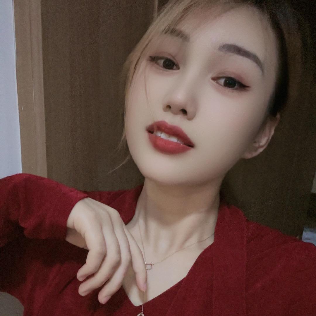 我只是你熟悉的路人