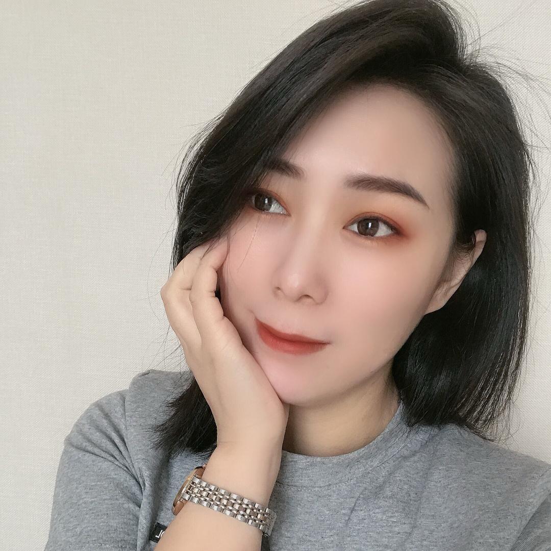 深圳女装大小姐