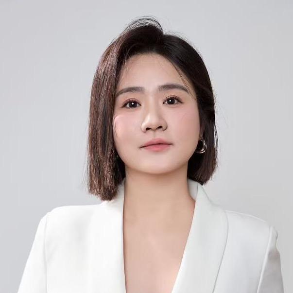 哩哩老板娘