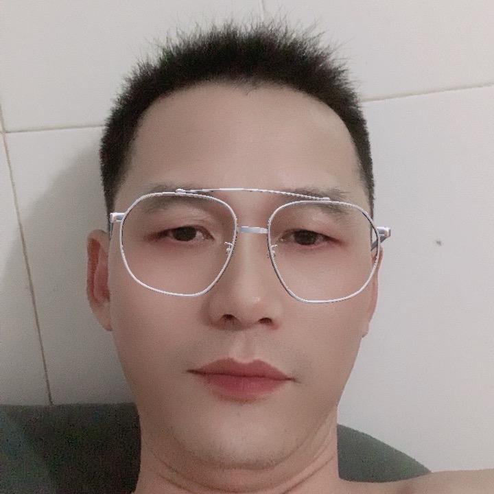 东