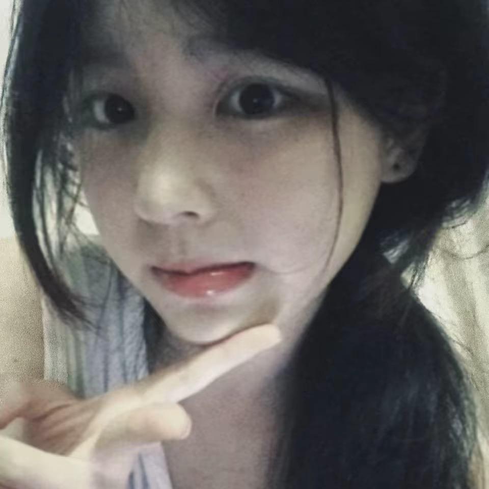 啧