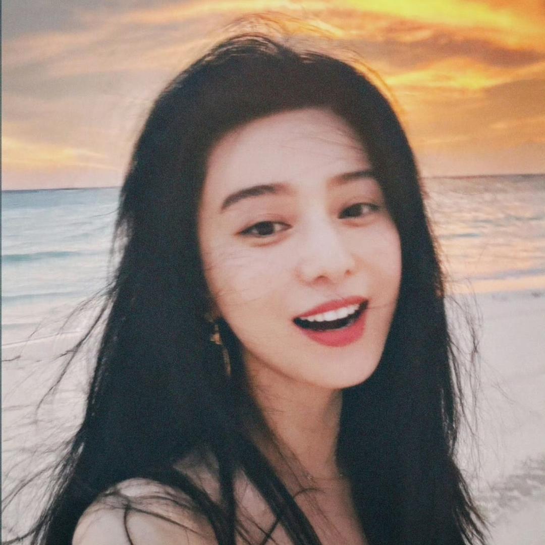 晴晴小美女