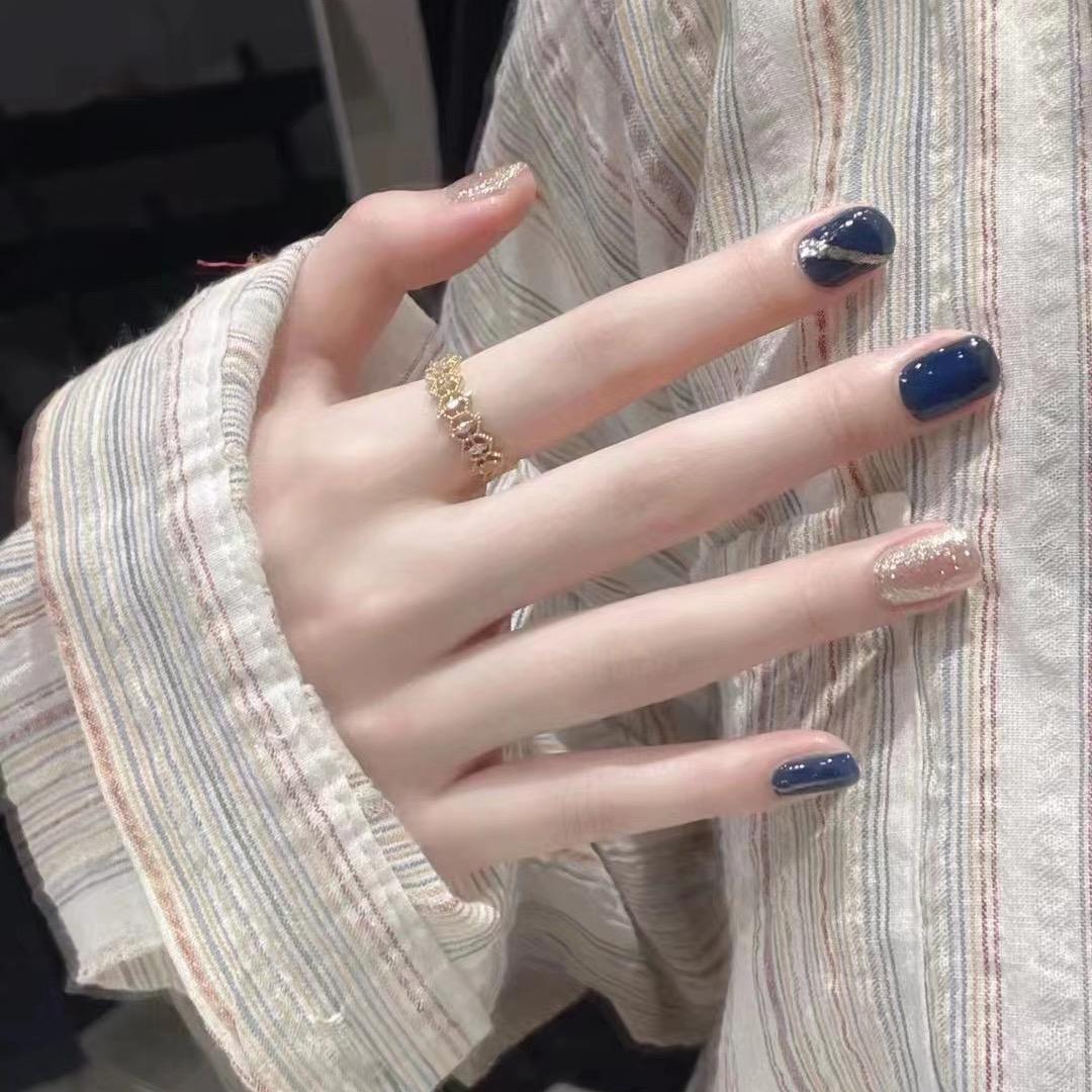 仁秋穿戴甲