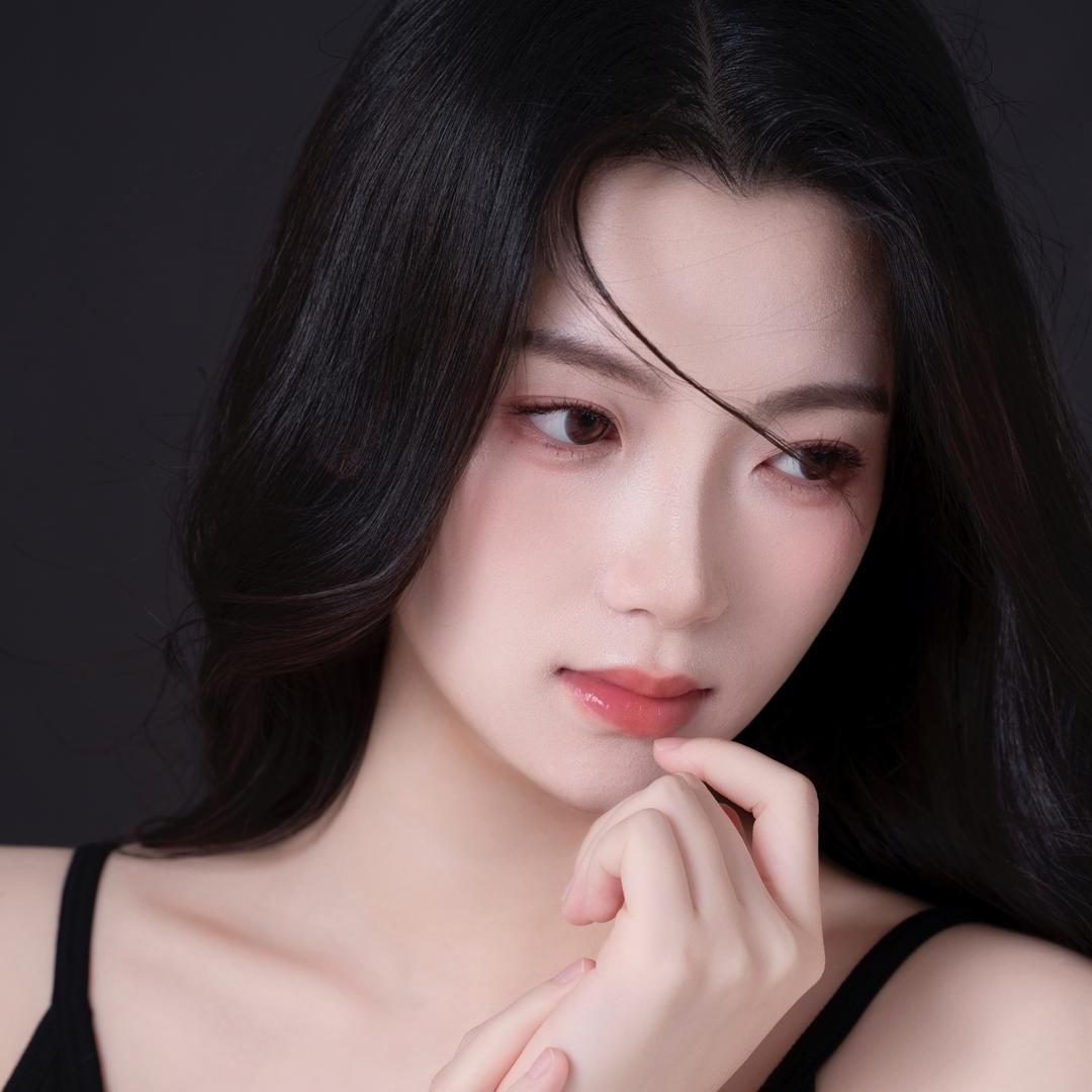 石莹