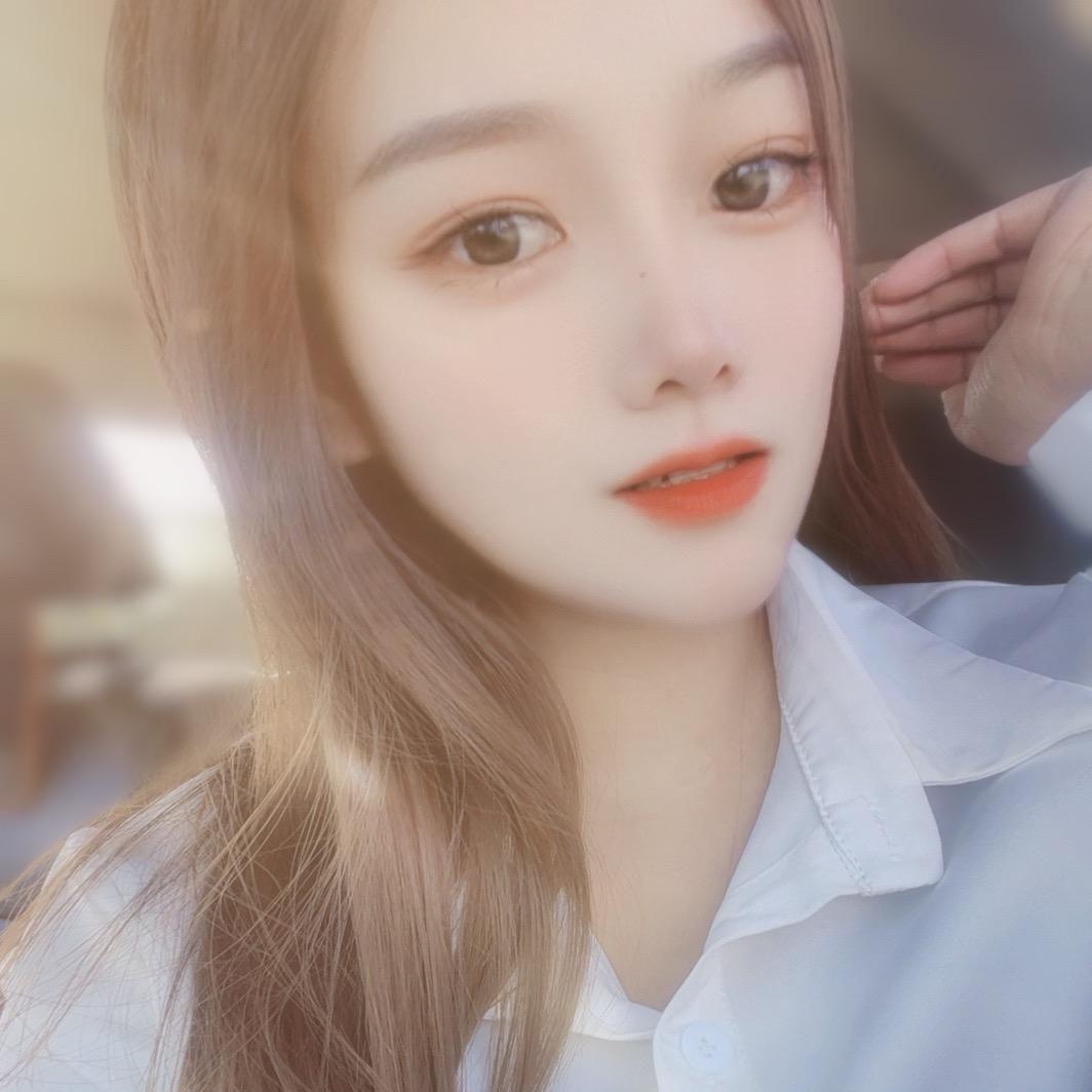 小梅子🍀⁸¹²