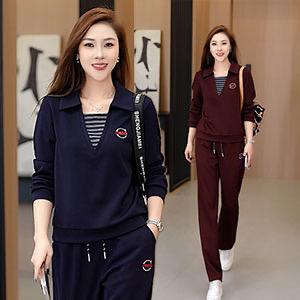 千变俪人女装店