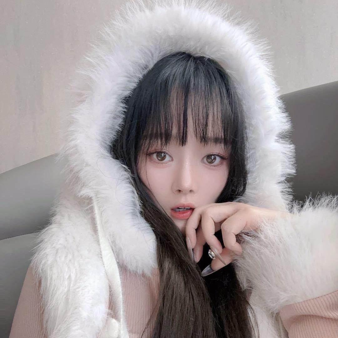 小西柚子