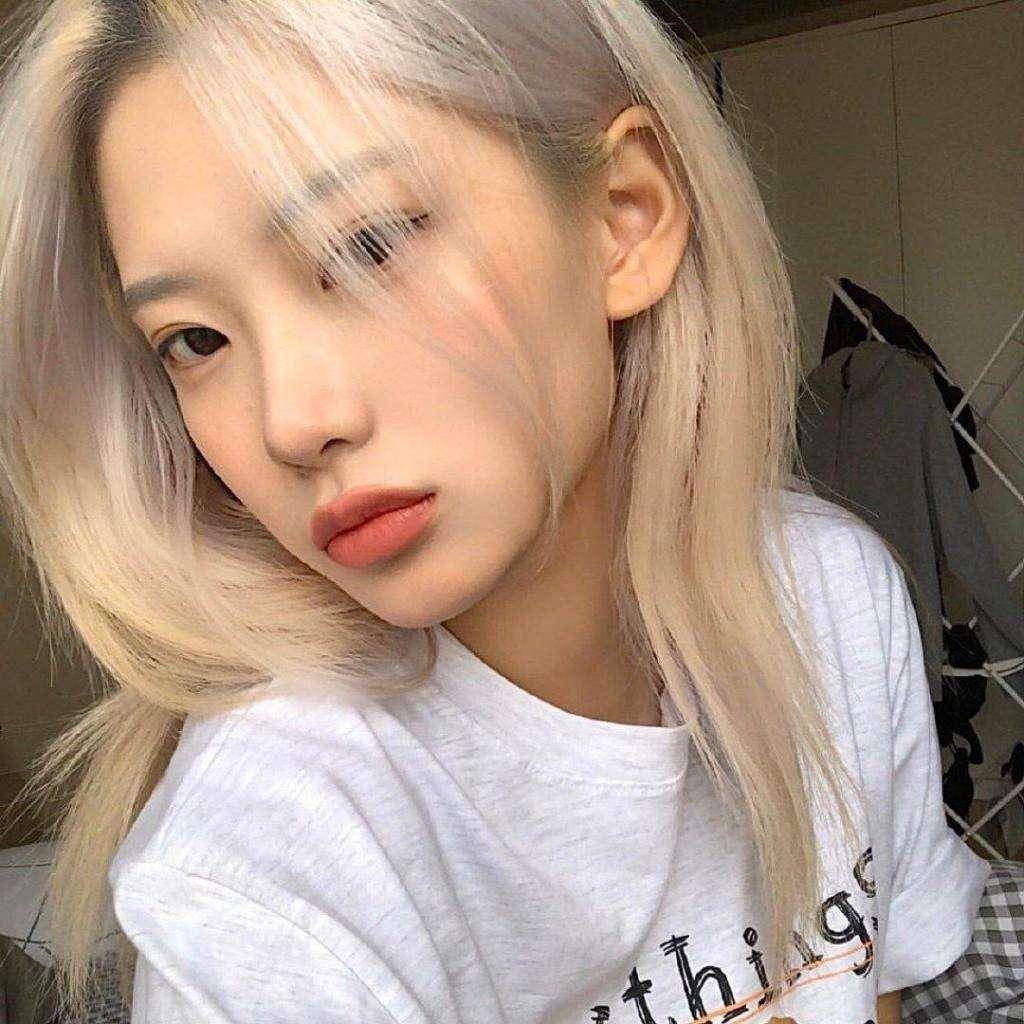 小美䃧