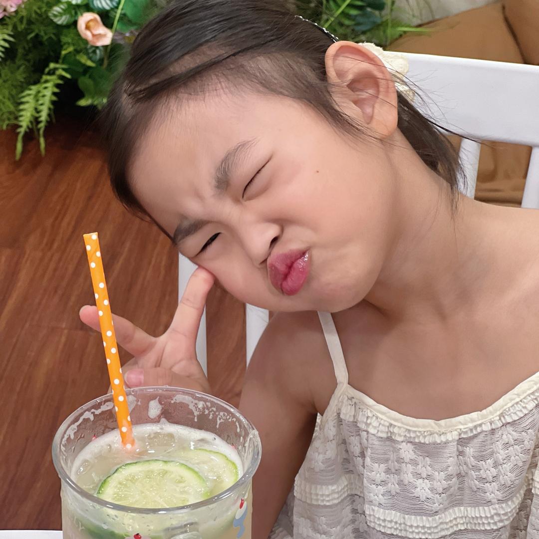 小张嘻嘻