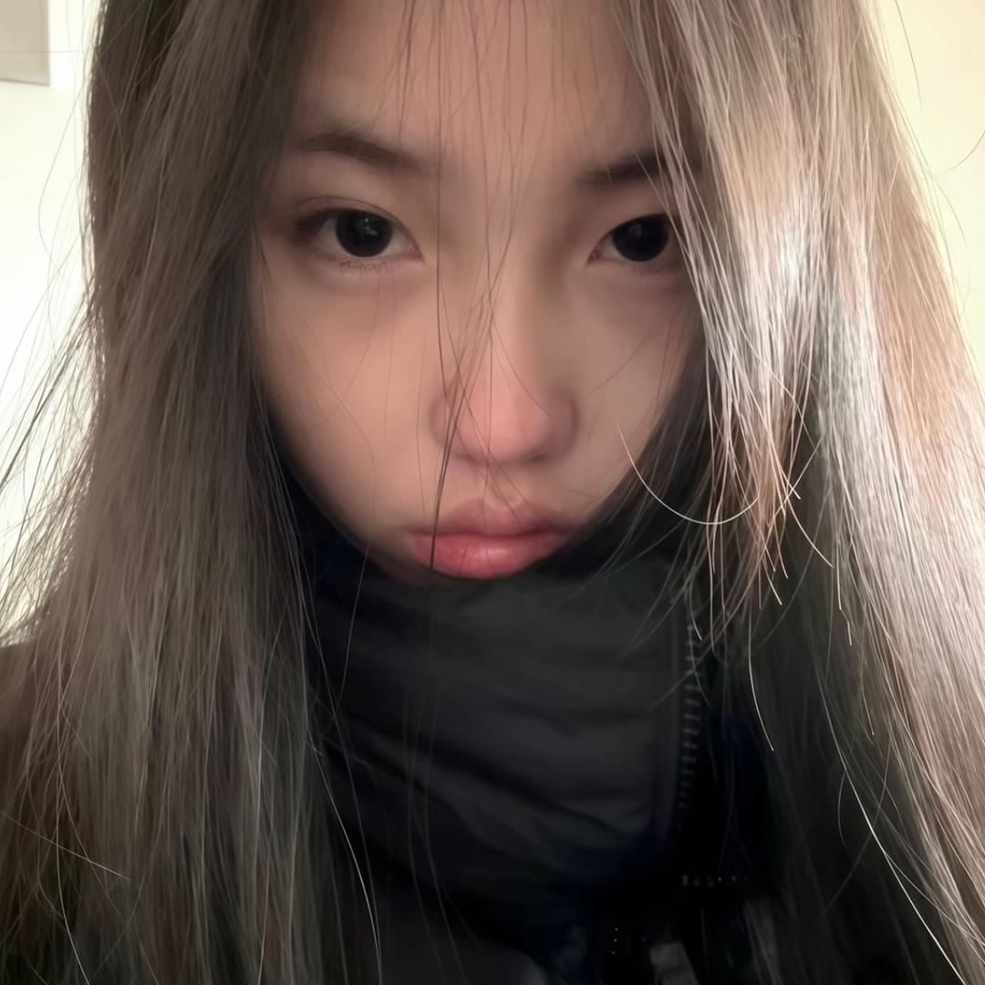 刘刘梅-