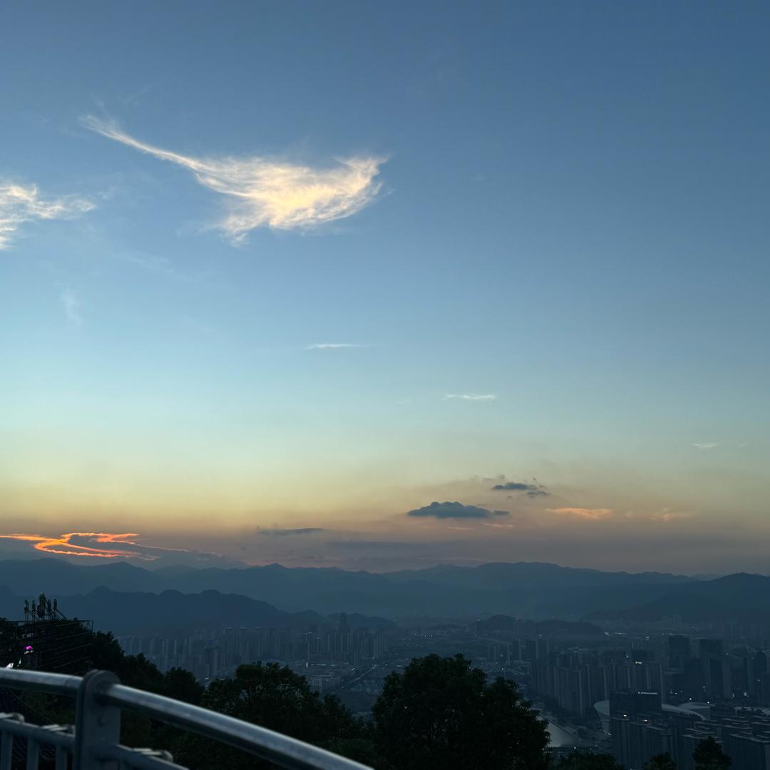 谢和平