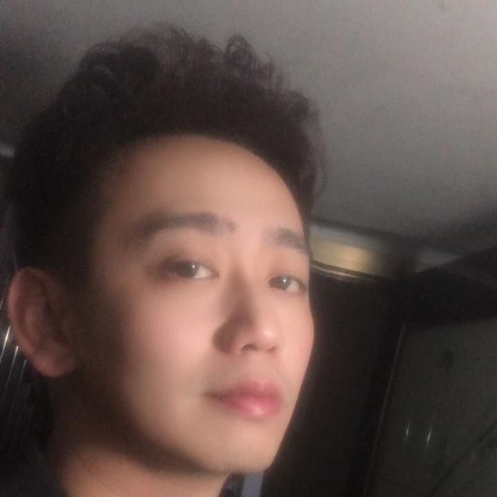 赵露思堂弟