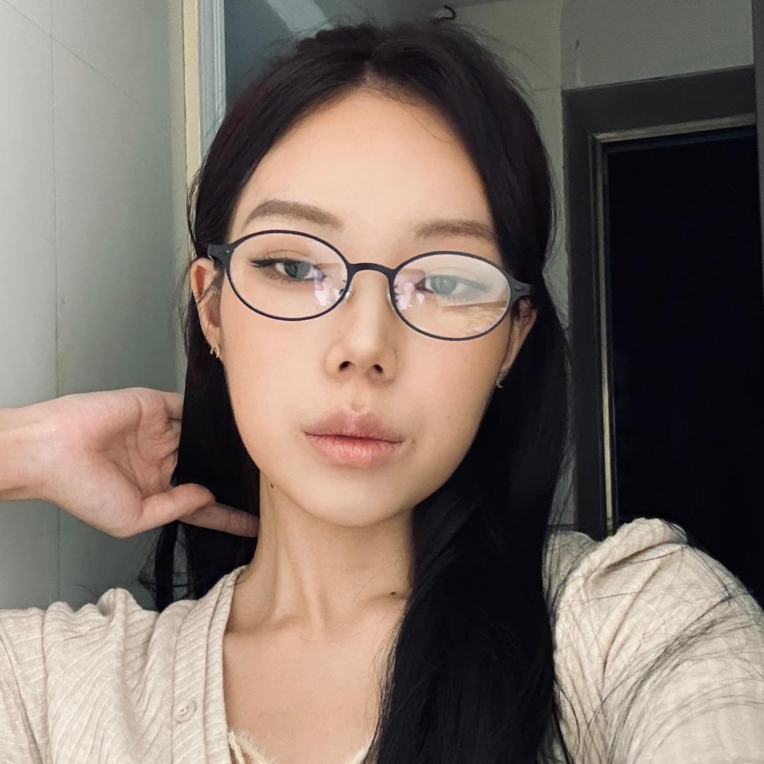 阿奎特妮（不戴美瞳版）
