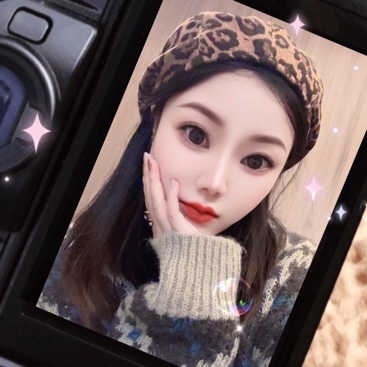 何憨憨♥゛