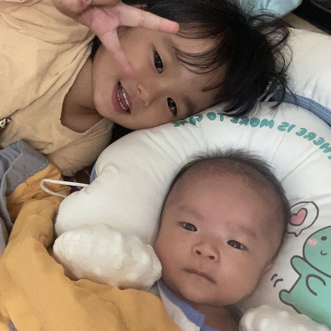 三只小周（冲1000粉）