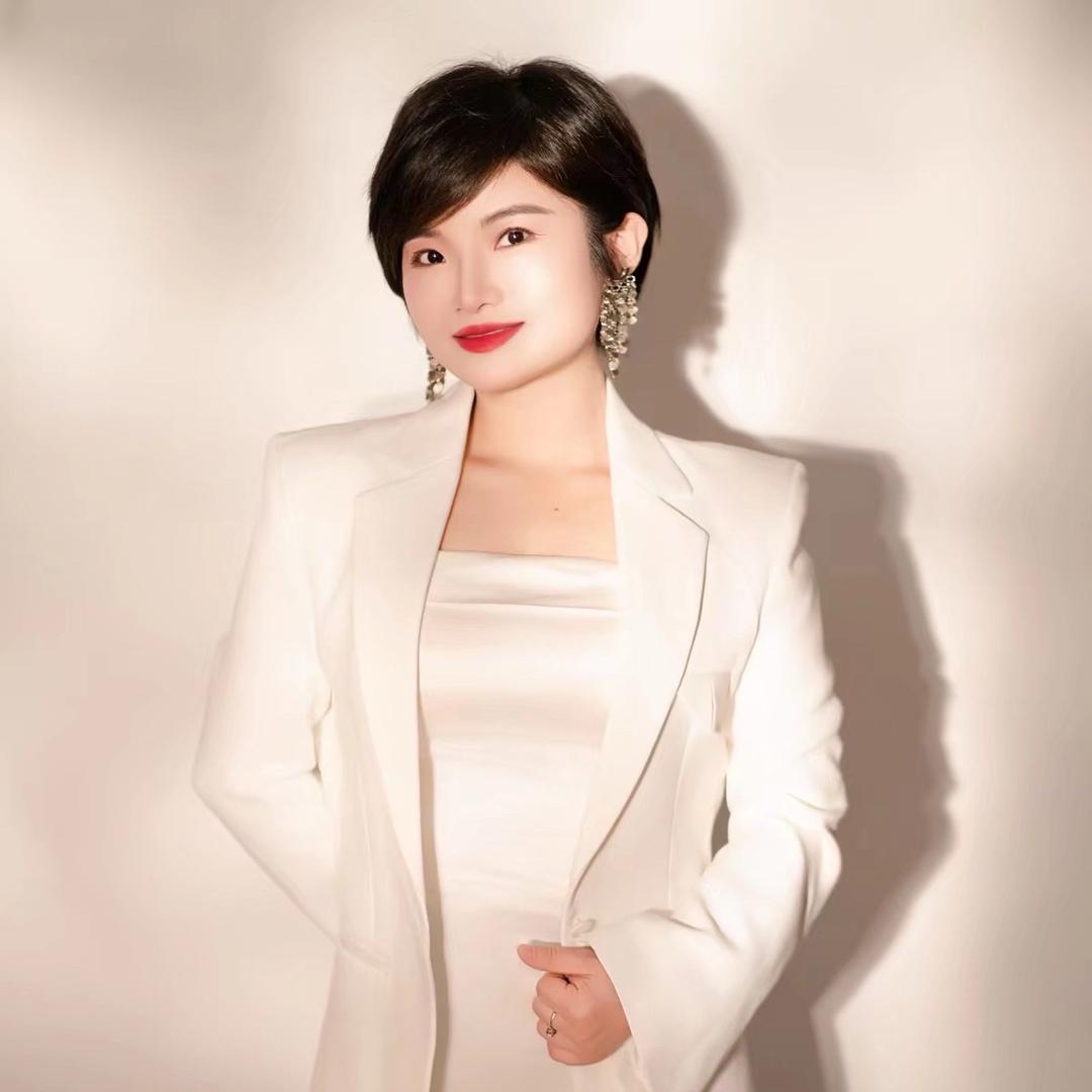 花西悦总部玲珑老师