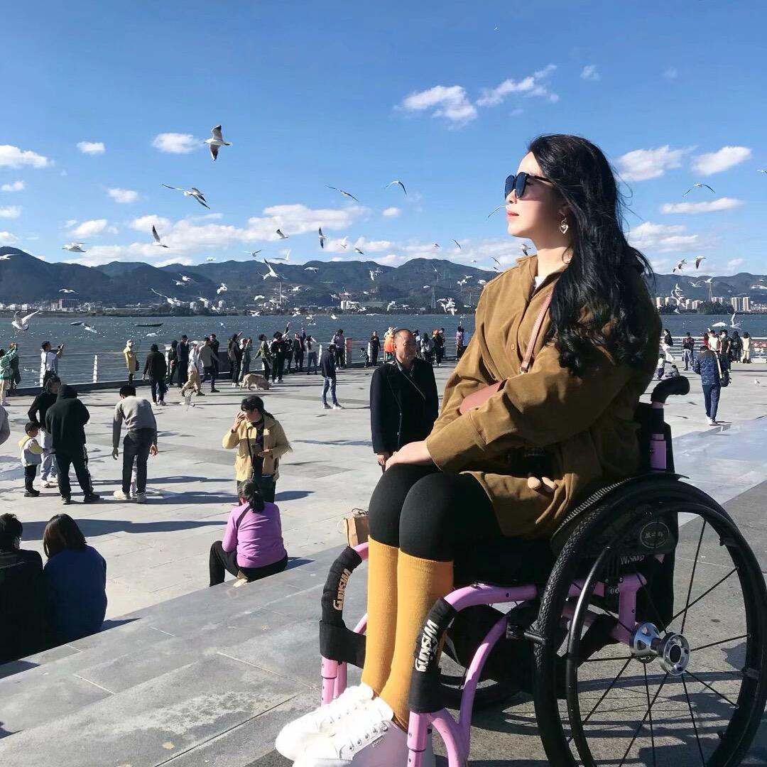 ♿️不会飞～葫妹