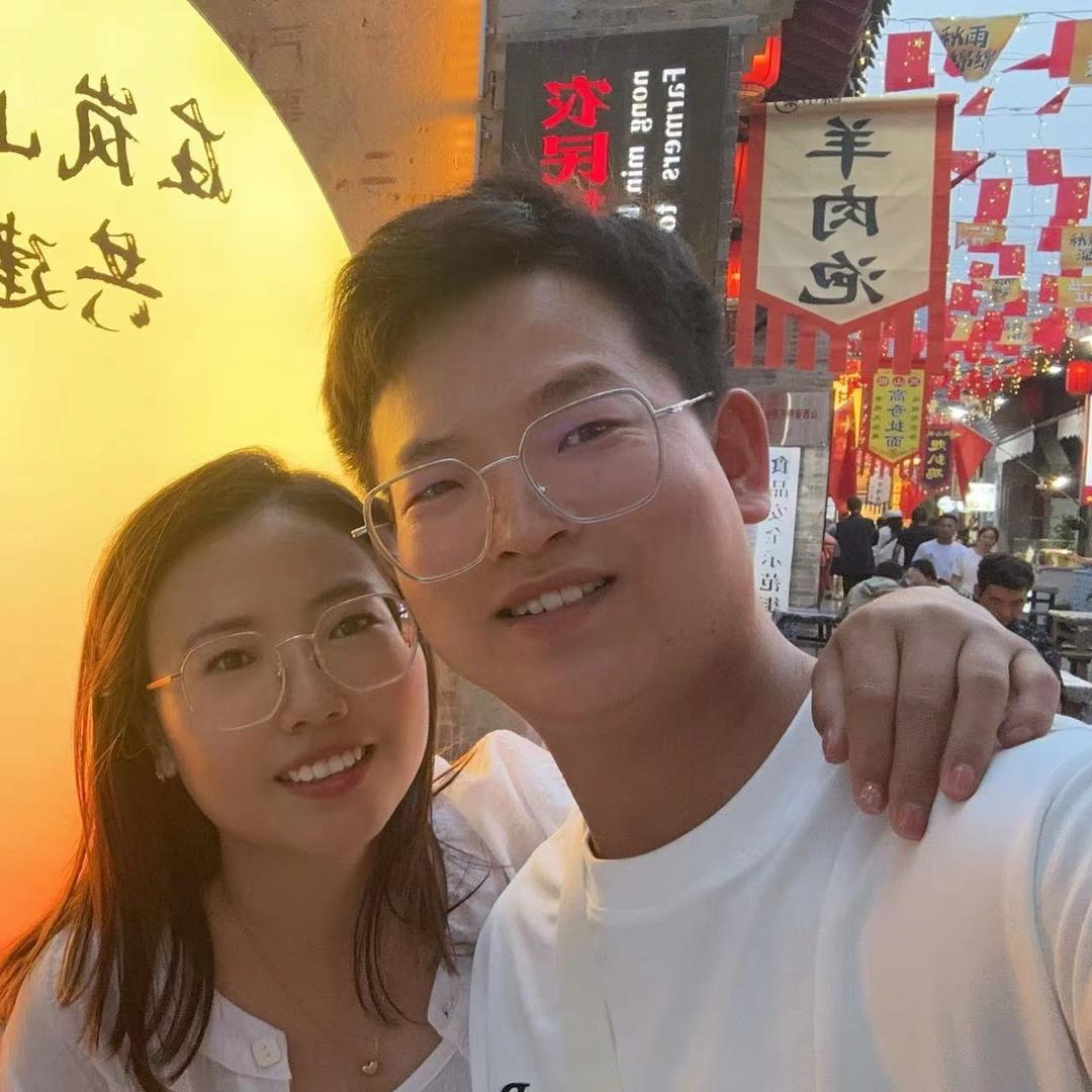 小生要让小岳幸福