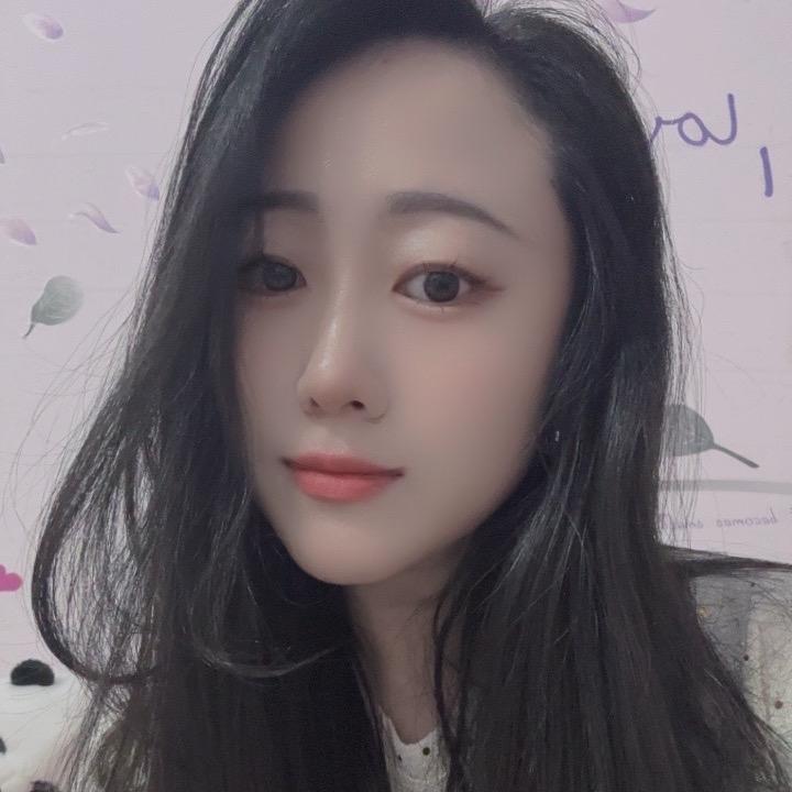 浅笑嫣然