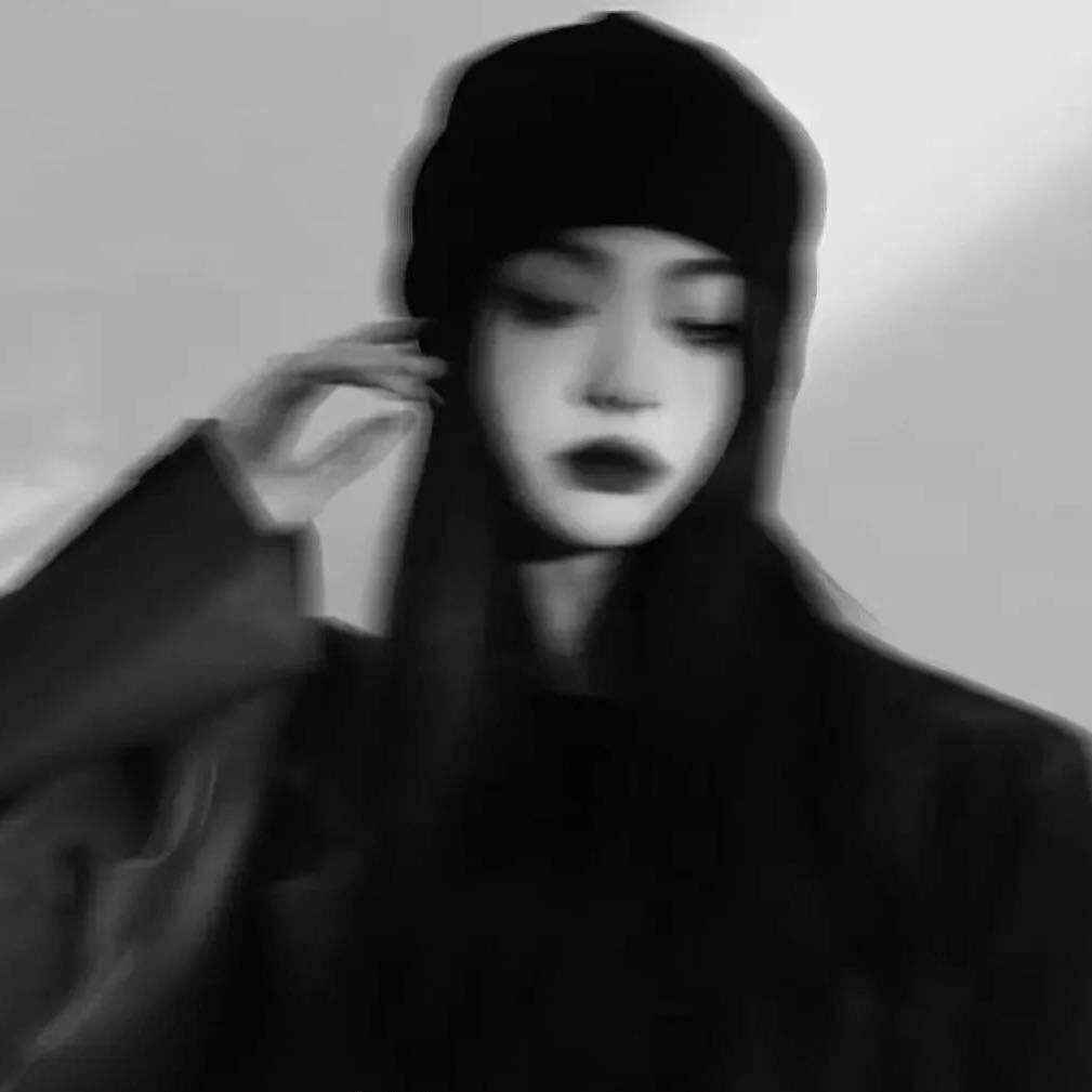 张曼
