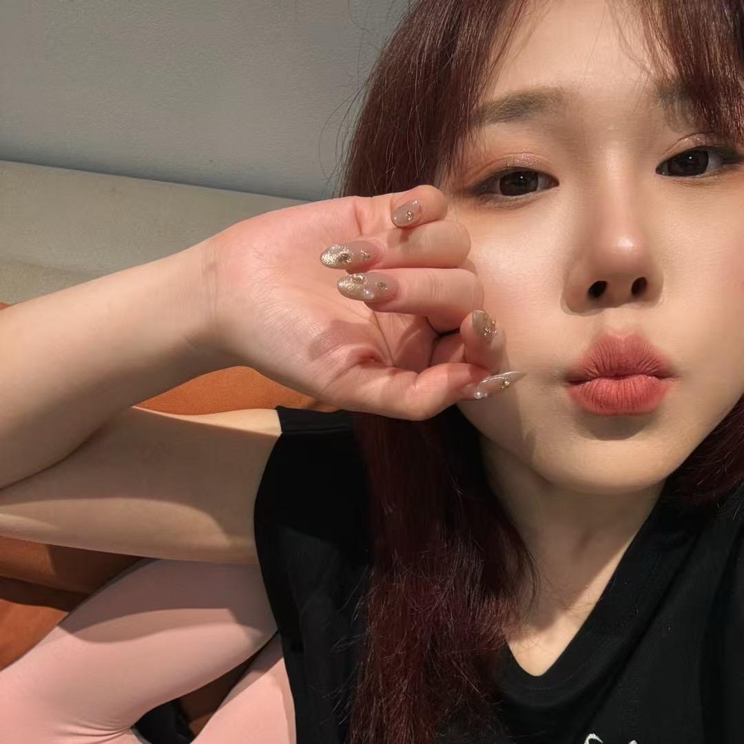 李瑗同学
