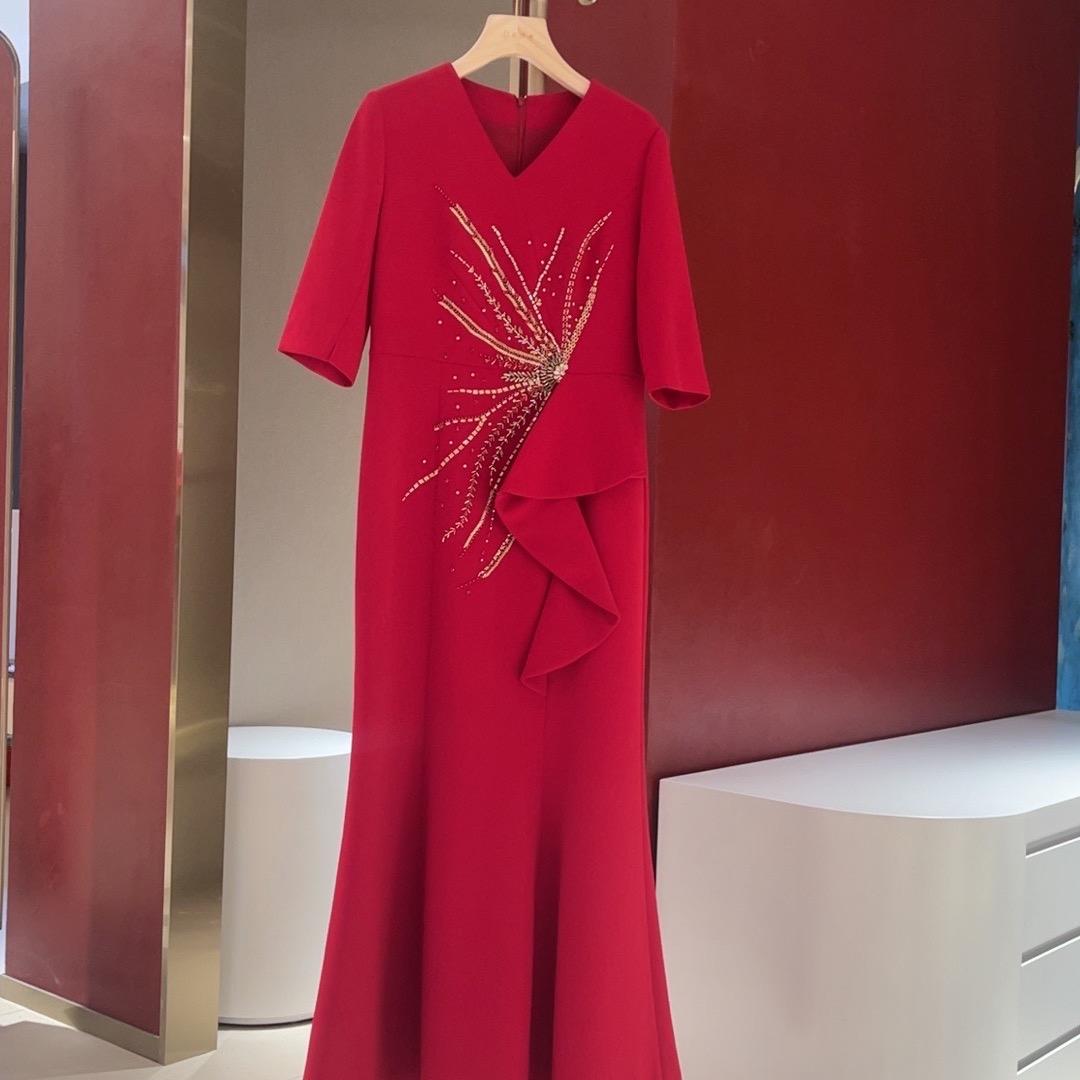 红凤呈祥喜妈妈装