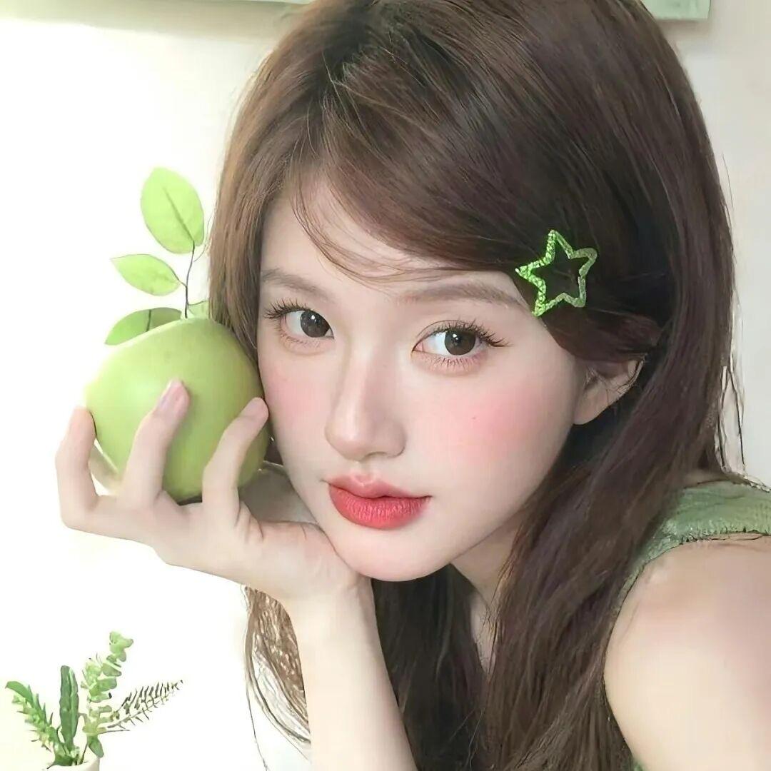 静静👸